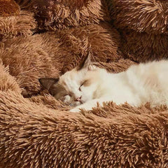 🐾 Giant Paw-Shaped Plush Dog Bed – Fluffy Sofa Kennel for Dogs & Cats - Thumbnail 6