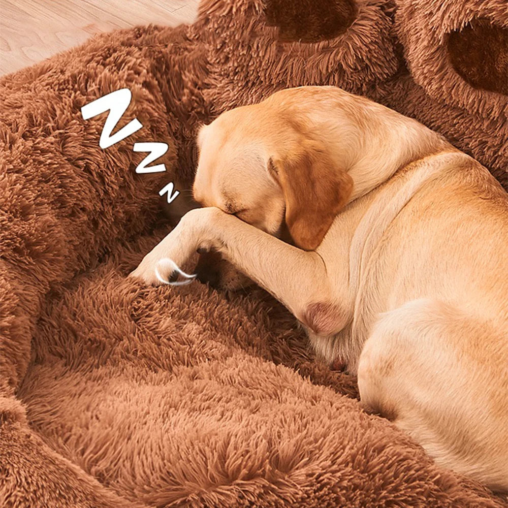 🐾 Giant Paw-Shaped Plush Dog Bed – Fluffy Sofa Kennel for Dogs & Cats - Zoomed Image 5